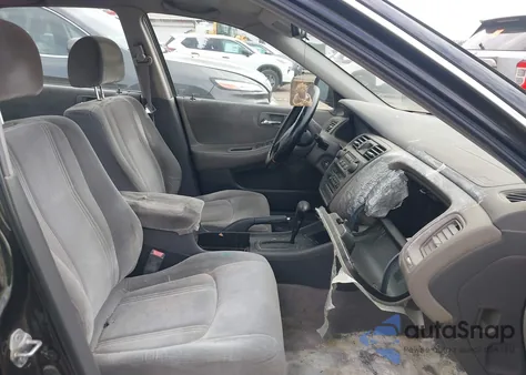 1999 Honda Accord Lx z USA, uszkodzony, nr VIN JHMCG564XXC007996